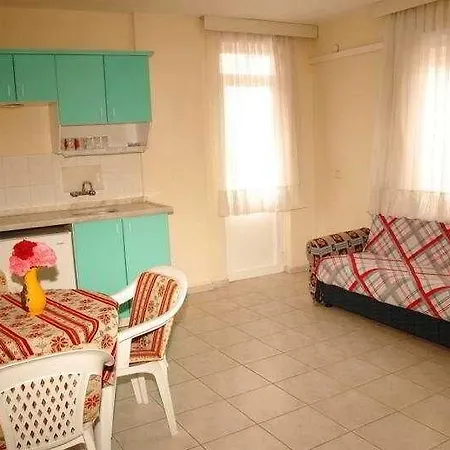 Lägenhetshotell Altinbas Kusadası