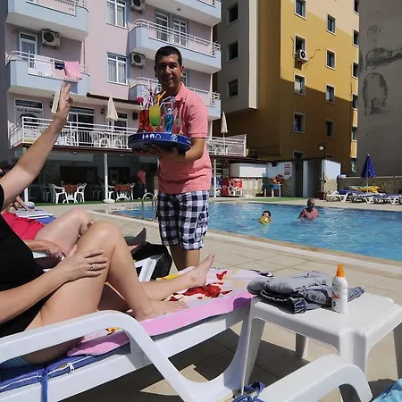 Hotel de apartamente Altinbas 2*